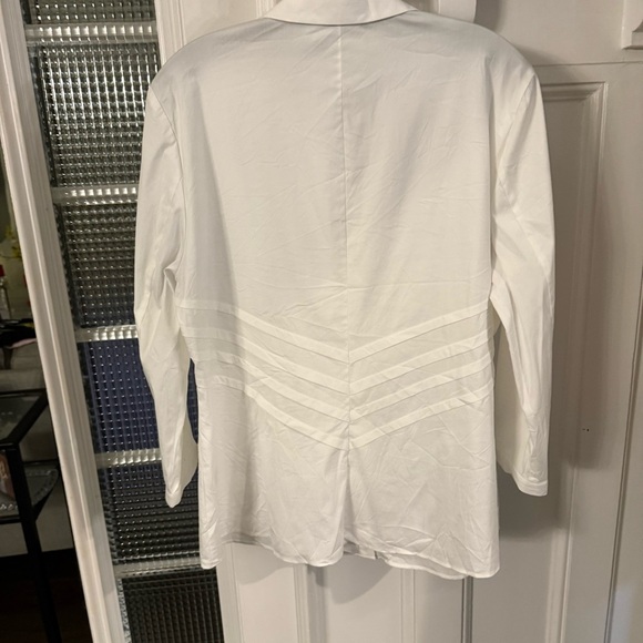 LAFAYETTE 148 Women’s White Button Down Shirt pintucked Panels Stretch Sz 14 - Picture 3 of 10